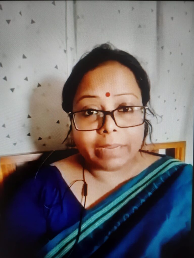 आदिवासी महिला का भाजपा नेताओं के बयान पर आक्रोश!